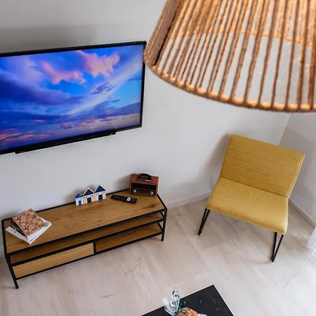 Blue View Апартаменты *