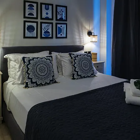 Blue View Апартаменты *